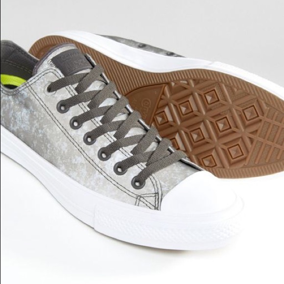BRAND NEW Converse grey/silver/white W5/M3 - Picture 8 of 8